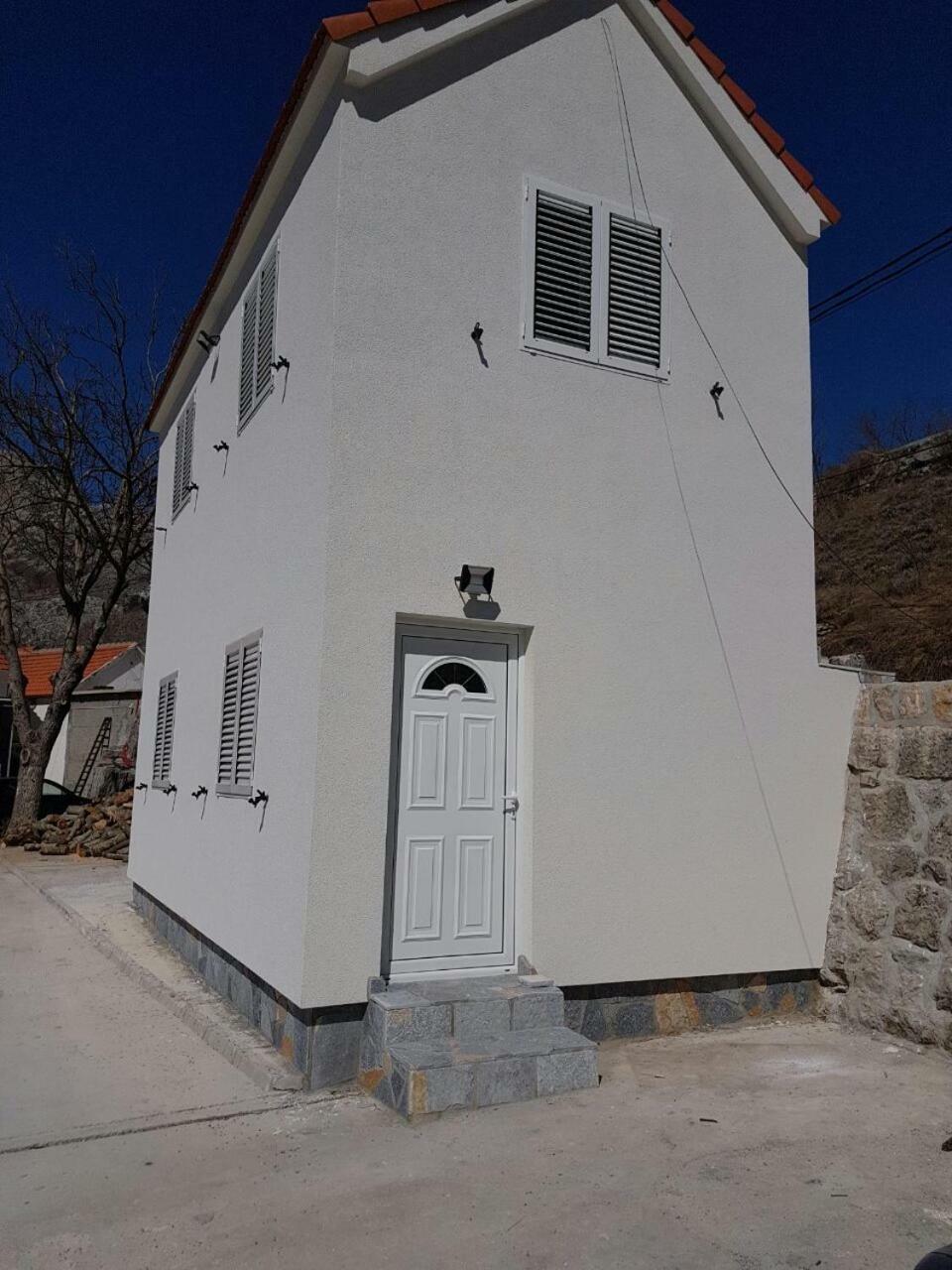 Porto Njegusi A2 Daire Cetinje Dış mekan fotoğraf
